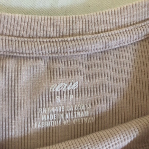 Pink crop top - Picture 2 of 2